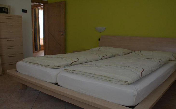 Chalet Emma, Livigno, Double Bedroom 2